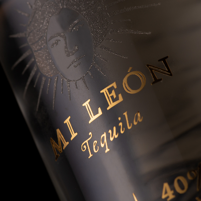 Mi Le&oacute;n Tequila Packaging