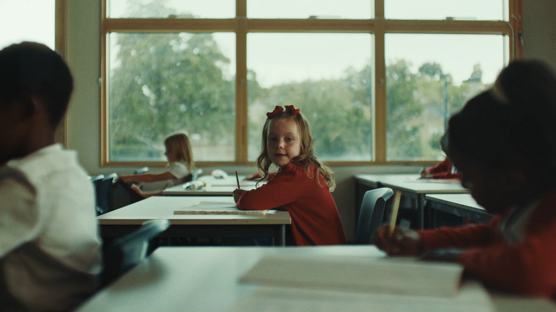Ellie & Elisa