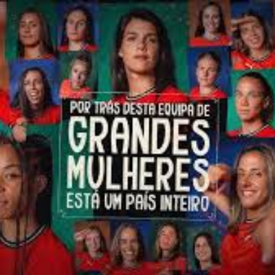 Por Tr&aacute;s de Uma Grande Mulher... Est&aacute; Outra Grande Mulher