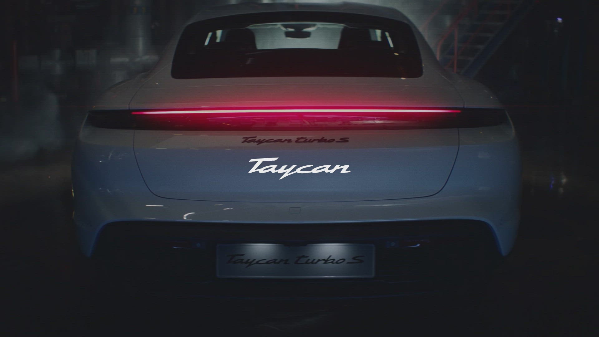 Porsche Taycan - Tesla Targeting