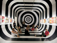 Hypnotic room
